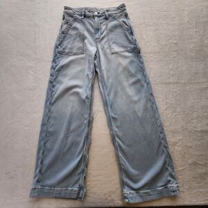 American Eagle Outfitters Light Wash Wide Leg Jeans
